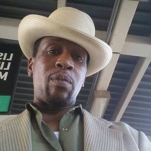 Meet your Posher, Ronald